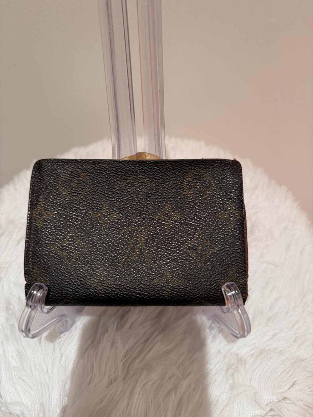 LV Wallet
